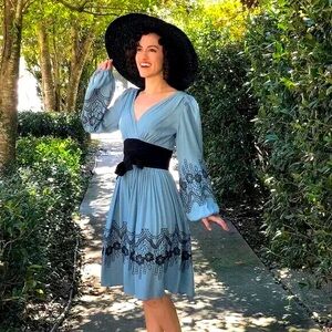 Trashy Diva Deco Dress BNWOT size 8 1920s 1930s Vintage Retro Embroidered Medium